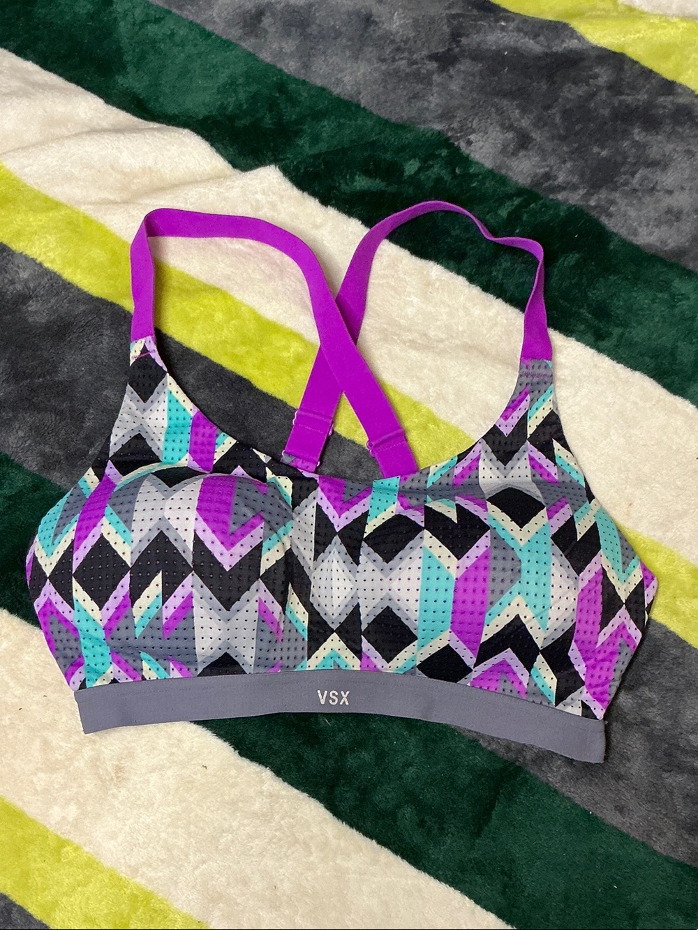 Victoria's Secret VSX Geometric Print Sports Bra in Purple, Teal & Gray 34D